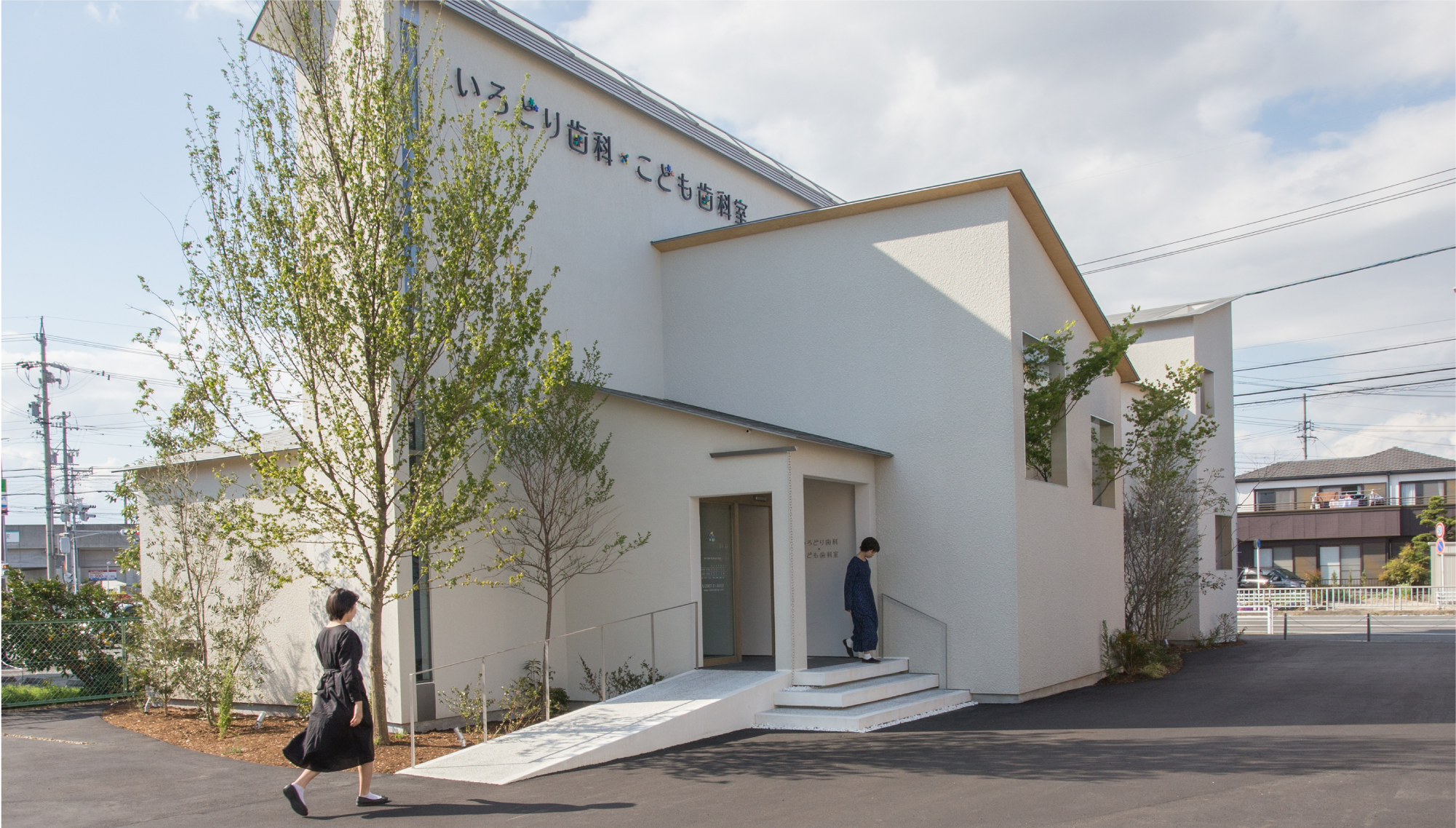 【SDA賞銅賞】いろどり歯科・こども歯科室 サインデザイン